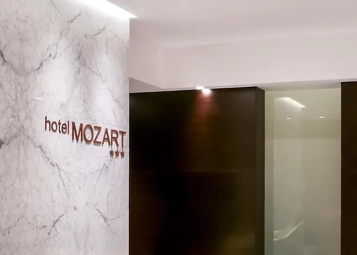 Hotel Mozart 3*